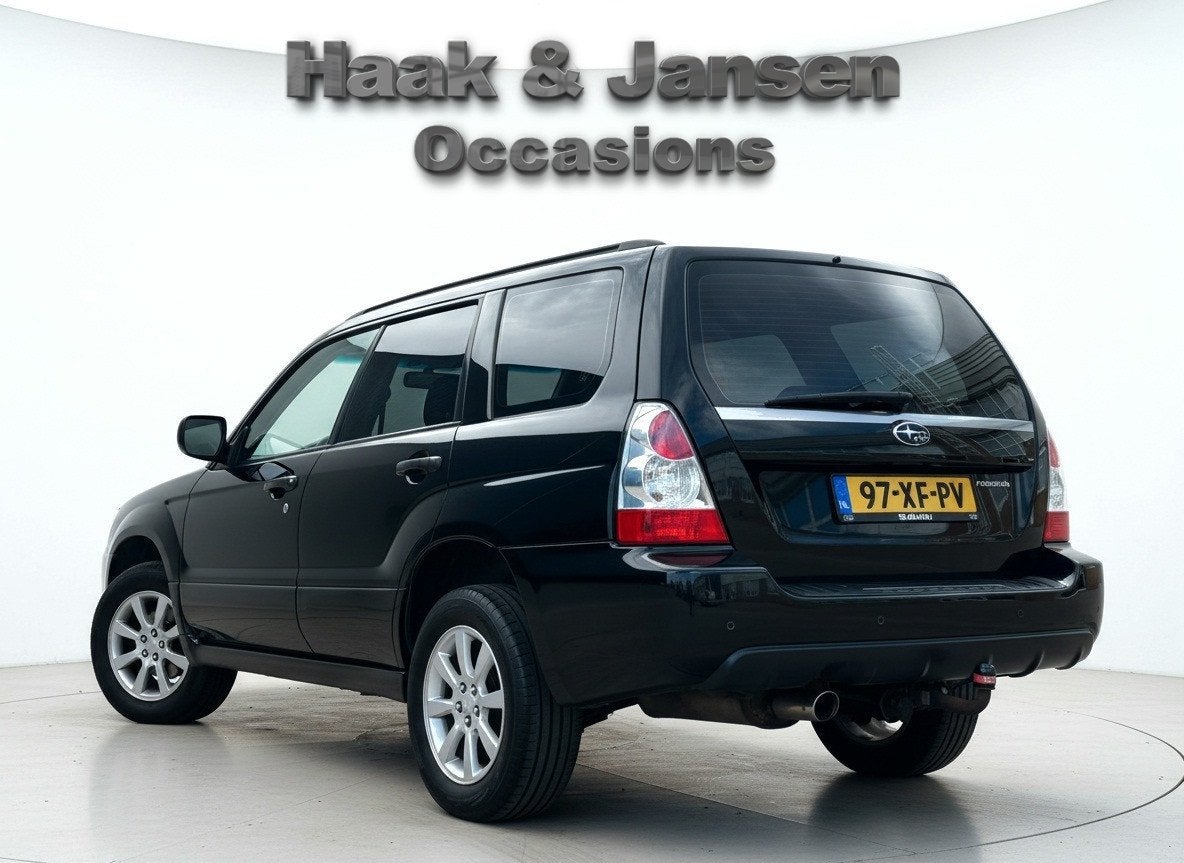 Subaru Forester 2.0 X Comfort Pack - Cruise - Infotainment -, Auto's, Subaru, 1994 cc, Gebruikt, 715 kg, Zwart