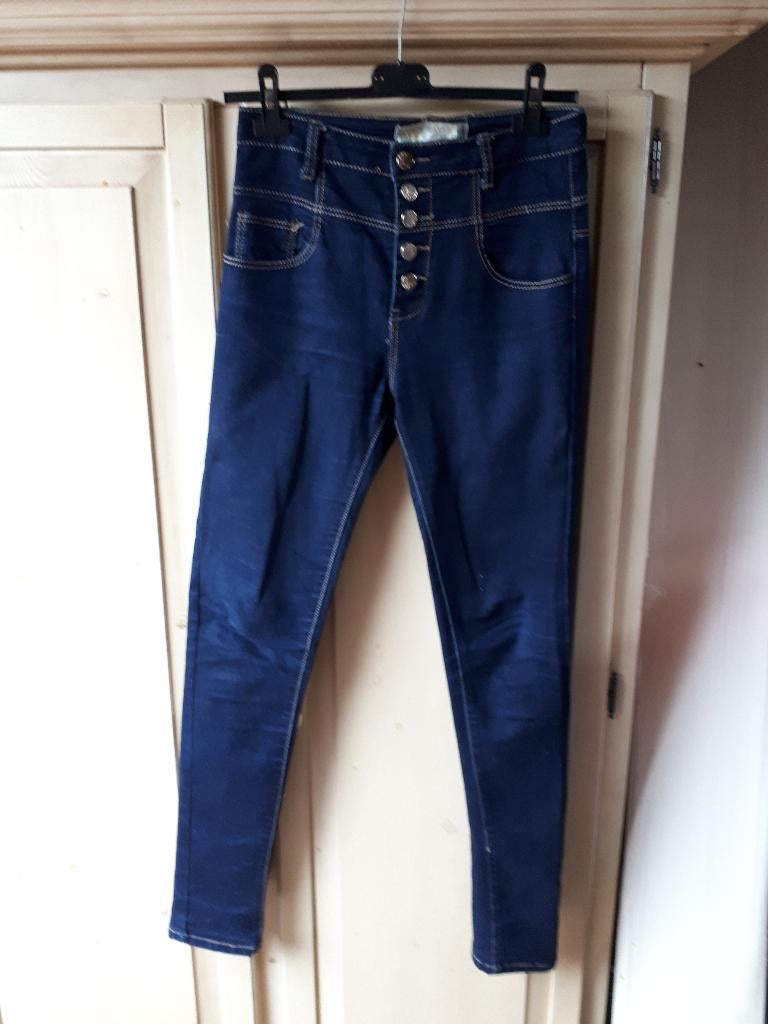 blauwe jeans, Redial, maat S, Redial, Zo goed als nieuw, W28 - W29 (confectie 36), Verzenden