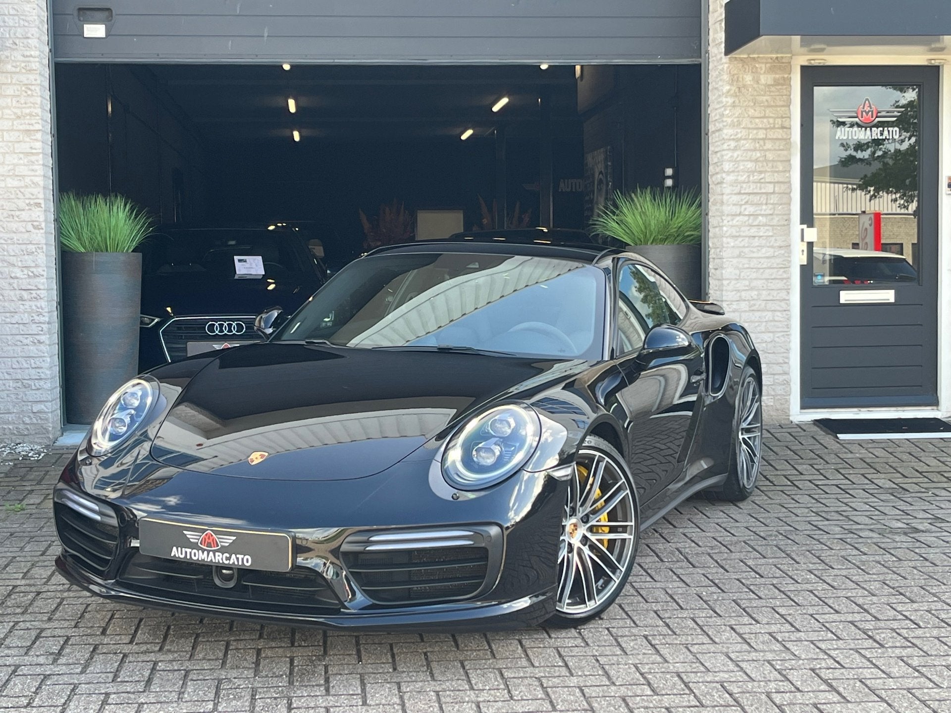 Porsche 911 3.8 Turbo S | 581 PK | Dealer OH | Porsche Aprov, Auto's, Automaat, Dealer onderhouden, Gebruikt, 4 stoelen