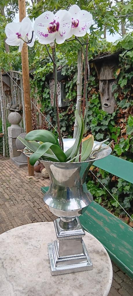 Vintage vaas glans aluminium Riviera Maison stijl, Ophalen of Verzenden, Gebruikt, Overige kleuren, Overige materialen