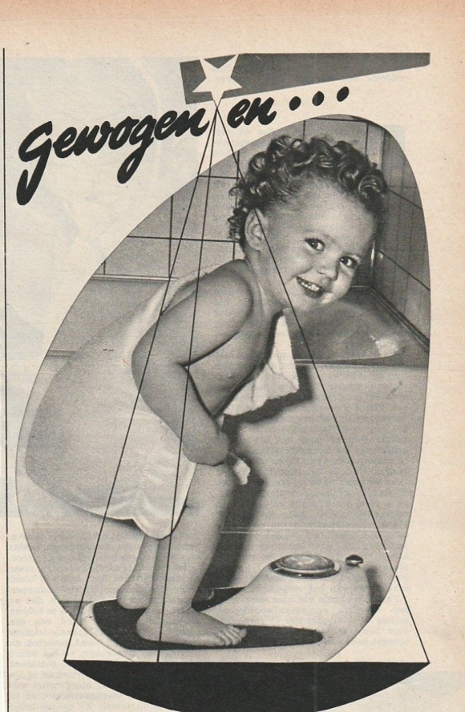 retro reclame 1953 Kodak brownie jongetje gaat in bad, Ophalen of Verzenden, Overige typen