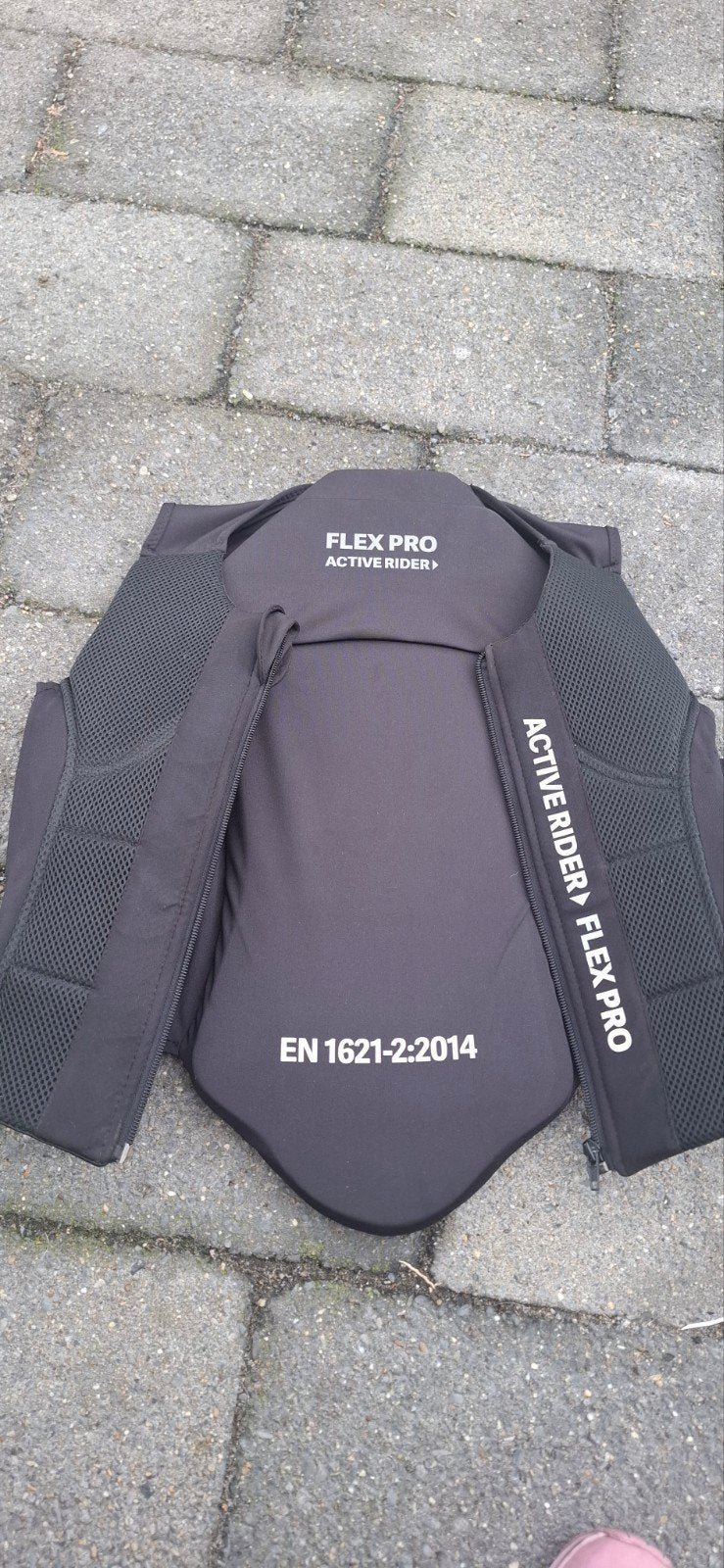 bodyprotector, Ophalen of Verzenden, Zo goed als nieuw, Recreatie, S