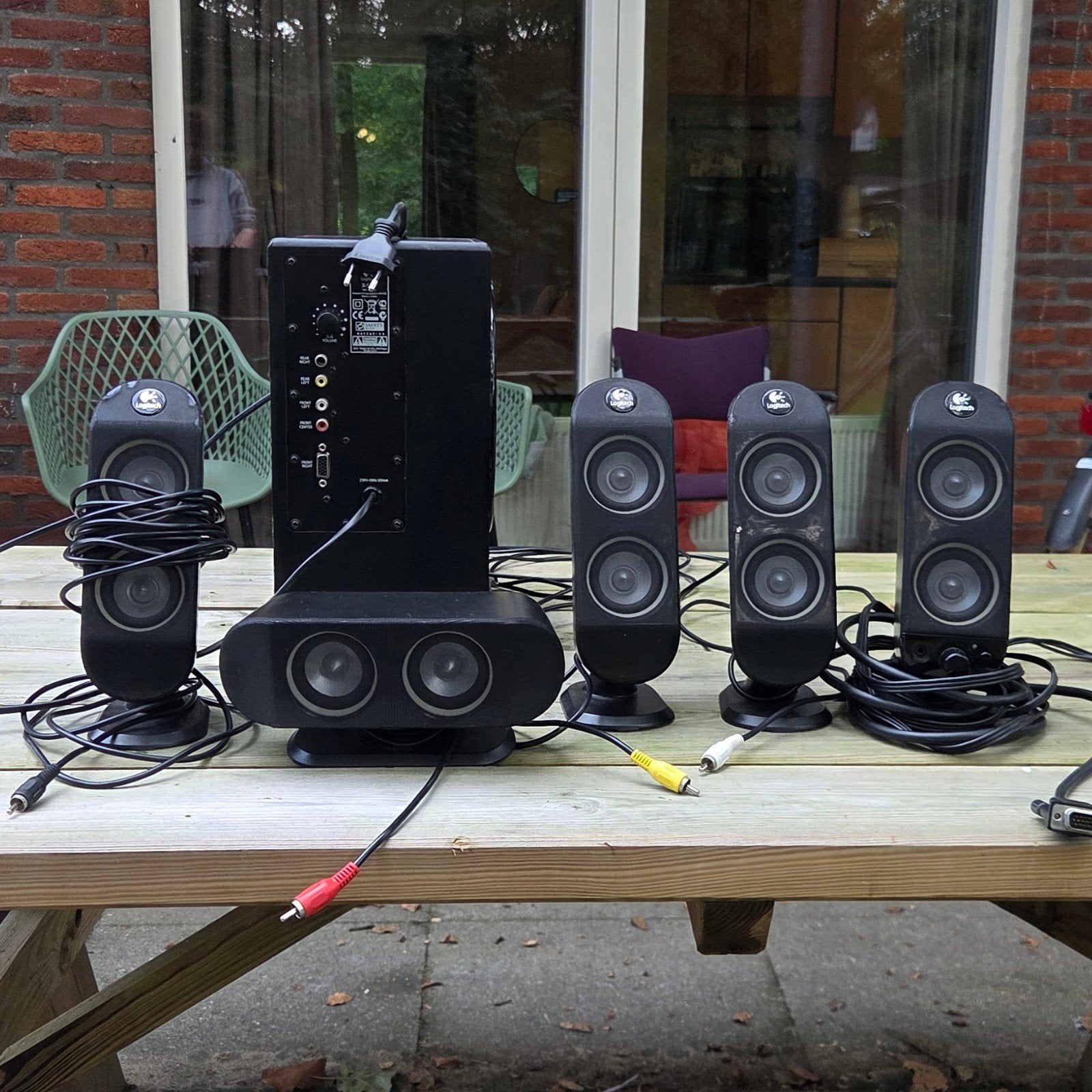 Logitech X-530 5.1 Surround Speakerset + AUX verloopstekker, Computers en Software, Ophalen of Verzenden, Gebruikt, Audiokanaal 5.1