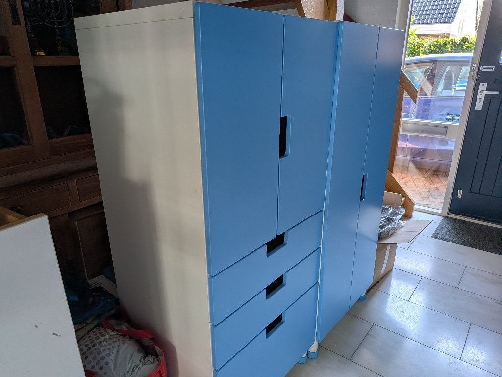 Kledingkast blauw, 100 tot 150 cm, 50 tot 100 cm, Zo goed als nieuw, 25 tot 50 cm