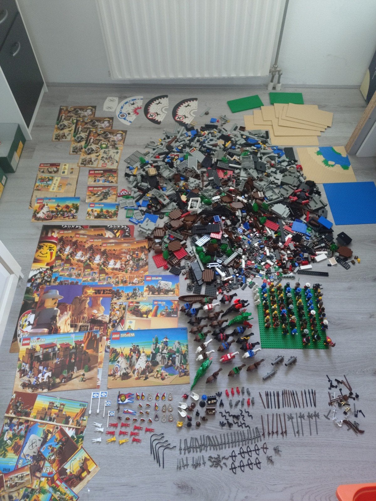 Lego partij western 6769 indianen 6766 als nieuw, Ophalen of Verzenden, Zo goed als nieuw, Inclusief minifiguren, Lego