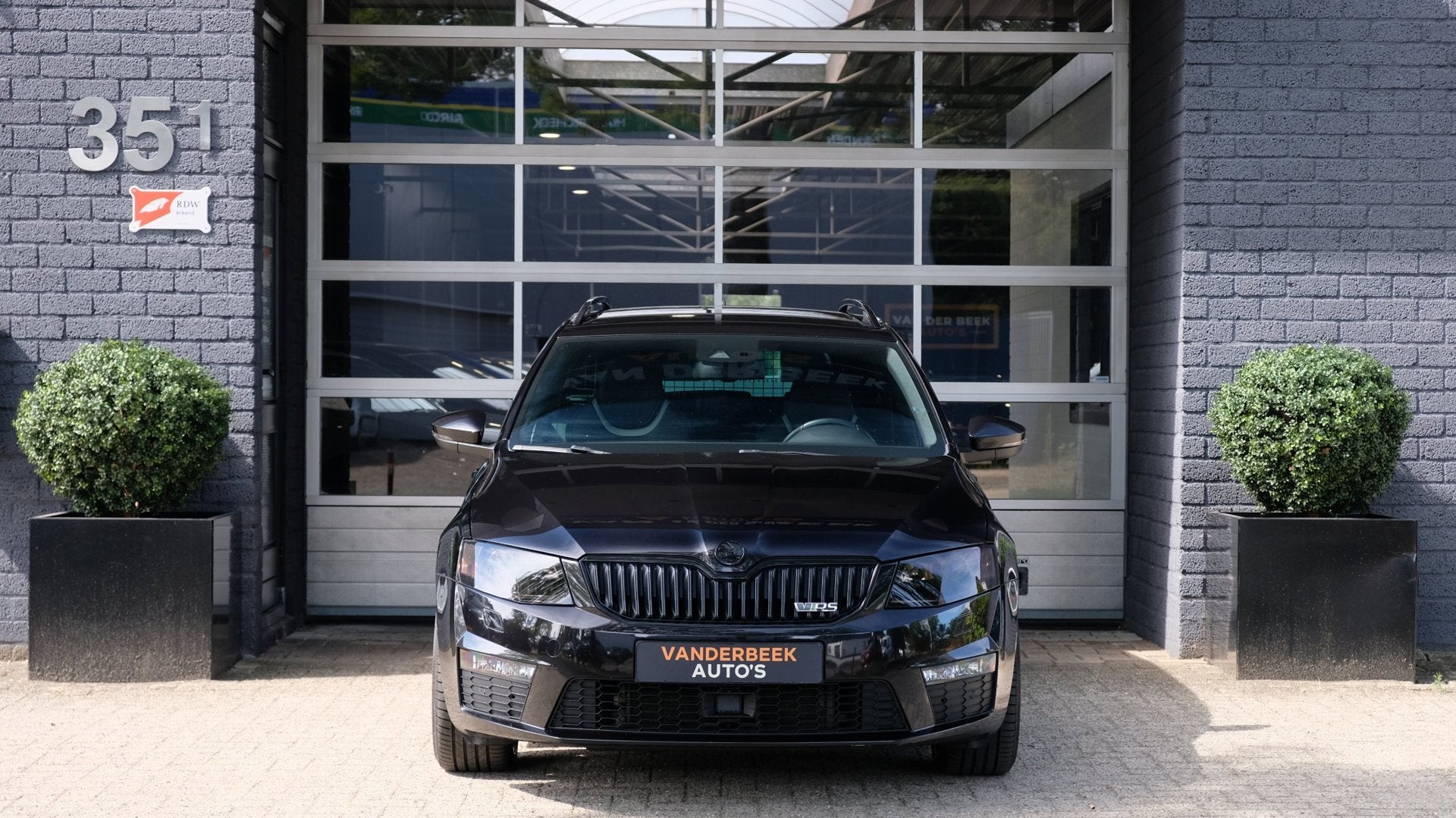 Skoda Octavia Combi 2.0 TSI RS DSG ACC|NAVI|LEDER|334PK, Auto's, Gebruikt, 4 cilinders, 1984 cc, Zwart