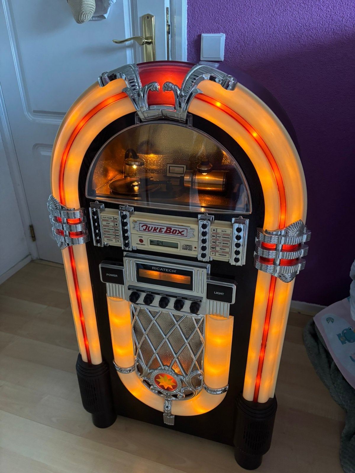 Ricatech retro jukebox RR900, Verzamelen, Ophalen, Zo goed als nieuw, 1970 tot heden, Overige merken