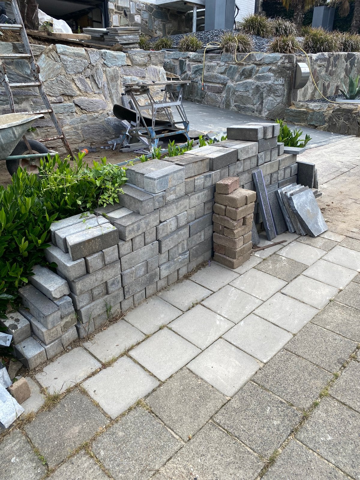 Gratis beton klinkers, Tuin en Terras, Tegels en Klinkers, Ophalen of Verzenden, Beton, Klinkers