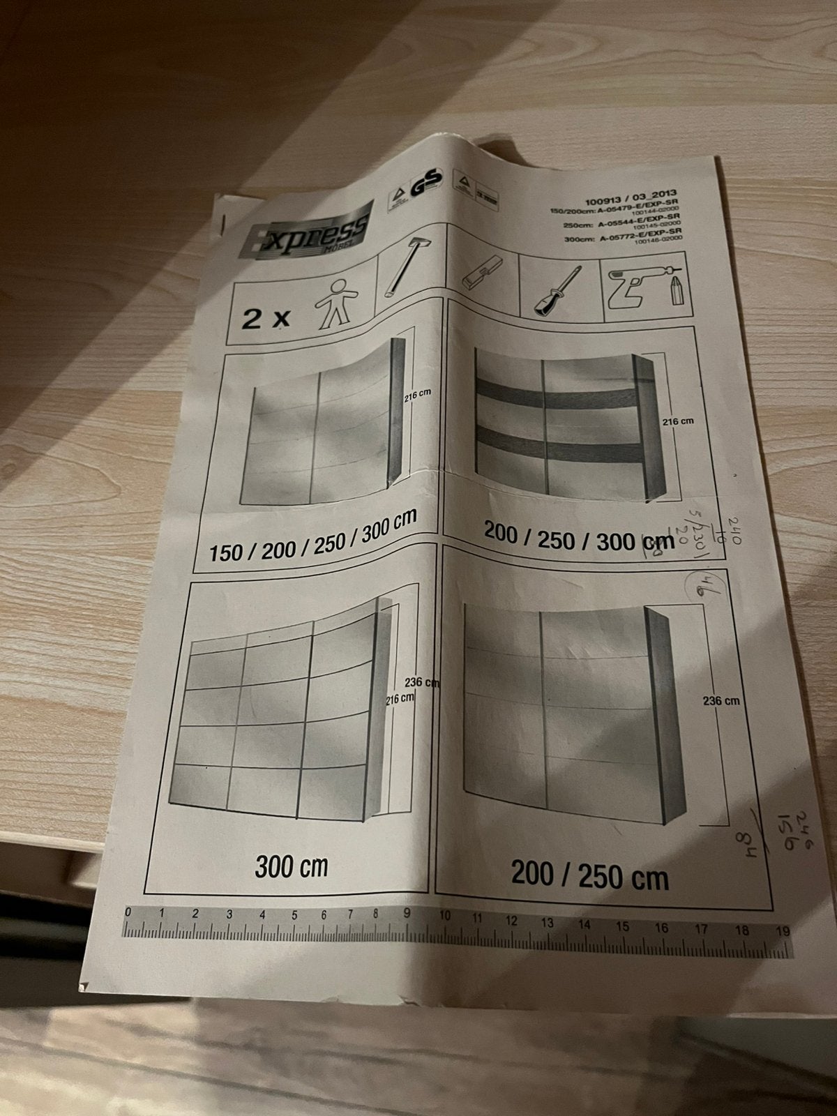 Kledingkast met twee schuifdeuren, Huis en Inrichting, Ophalen, Overige materialen, Met deur(en), Gebruikt