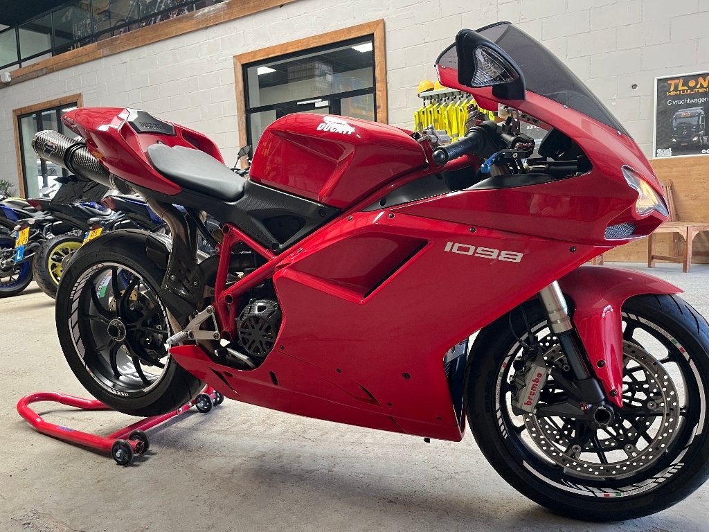 Ducati 1098, Motoren, Motoren | Ducati, 2 cilinders, Sportuitlaat, Motorrijbewijs A, Bedrijf