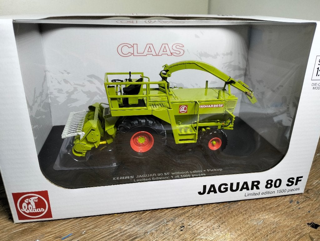 Te koop UH Claas Jaguar 80SF met gras pickup zonder cabine, Ophalen of Verzenden, Nieuw, Tractor of Landbouw, Universal Hobbies