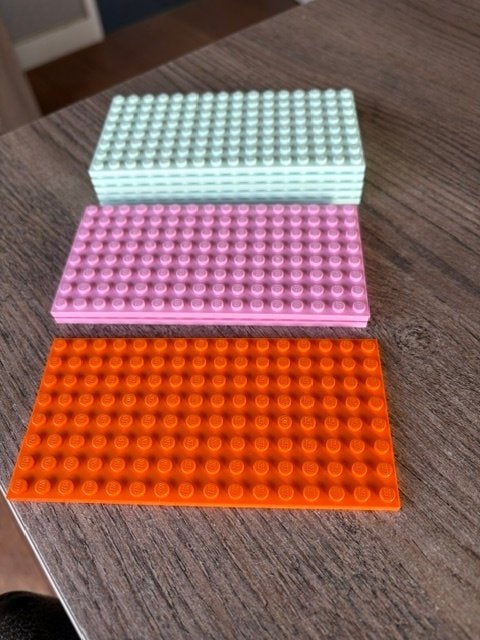 lego grondplaten 8x16 in 3 kleuren, Kinderen en Baby's, Speelgoed | Duplo en Lego, Ophalen of Verzenden, Zo goed als nieuw, Grondplaat