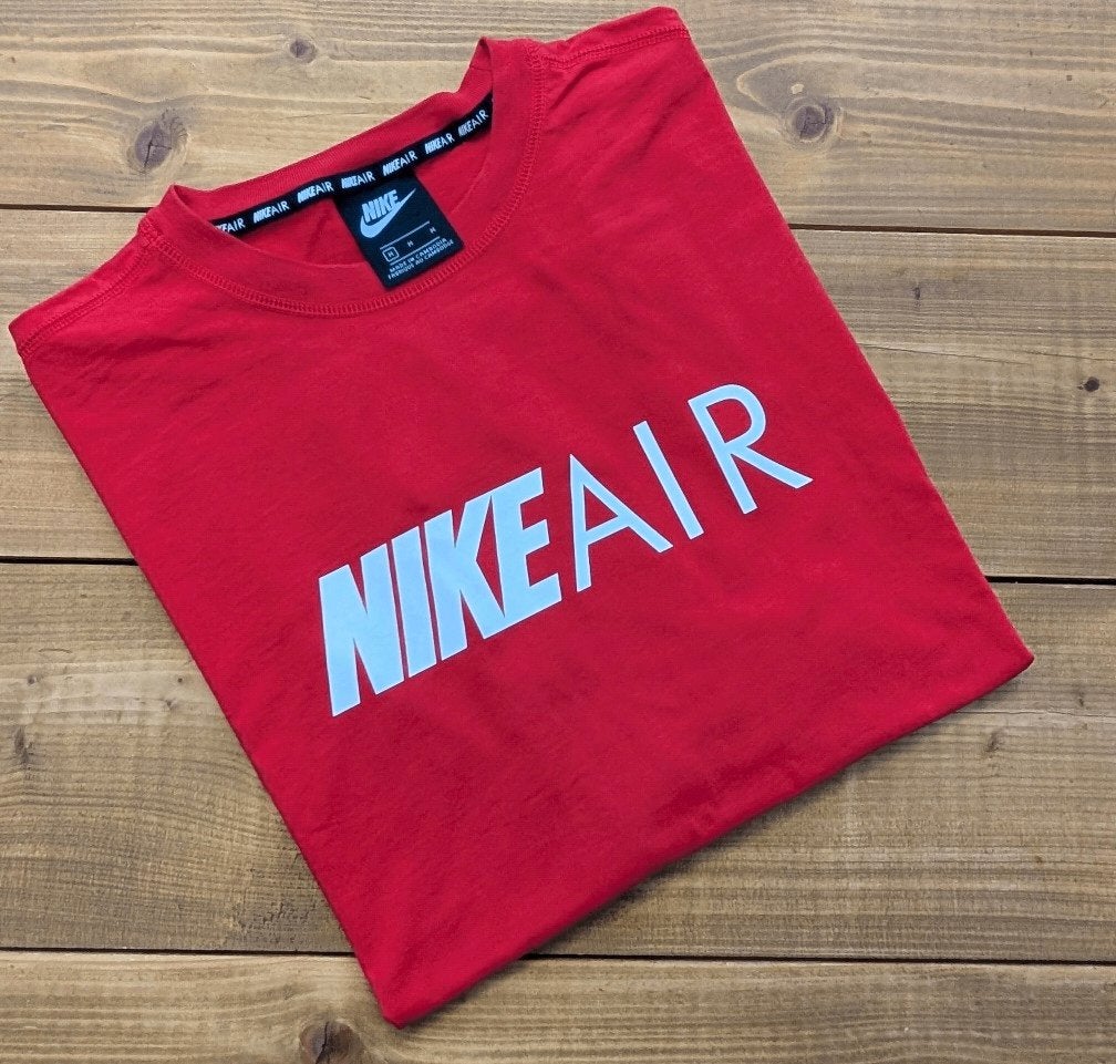 Nike Air T-shirt – Rood – Maat M, Maat 38/40 (M), Ophalen of Verzenden, Zo goed als nieuw, Korte mouw