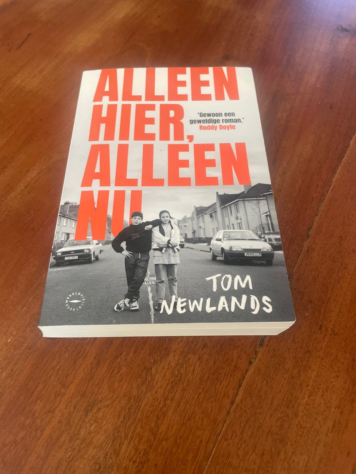 Alleen Hier, Alleen Nu - Tom Newlands, Ophalen, Zo goed als nieuw, Europa overig