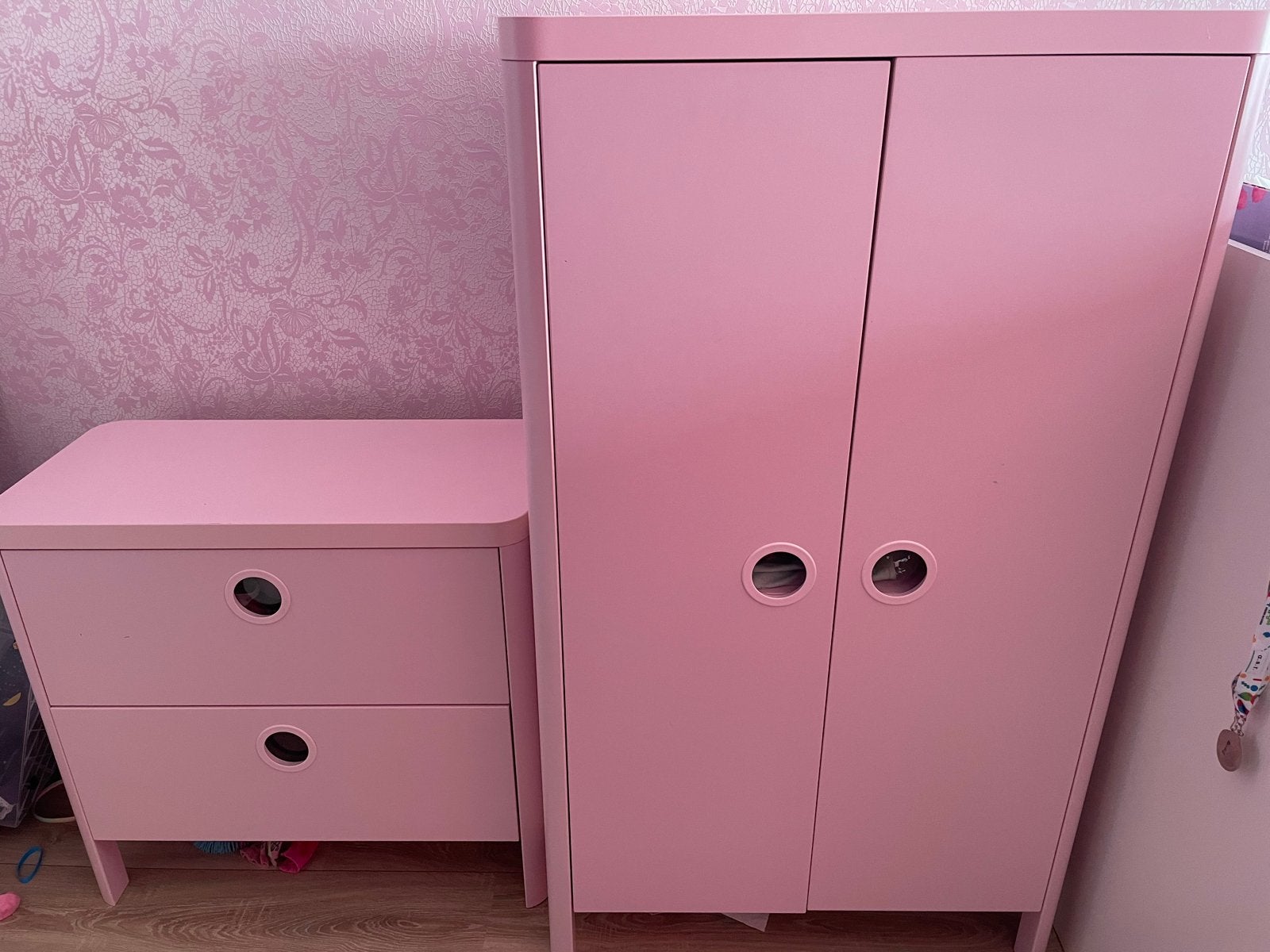 Roze BUSUNGE kledingkast en ladekast set, Ophalen, Gebruikt, 100 tot 150 cm, 50 tot 100 cm