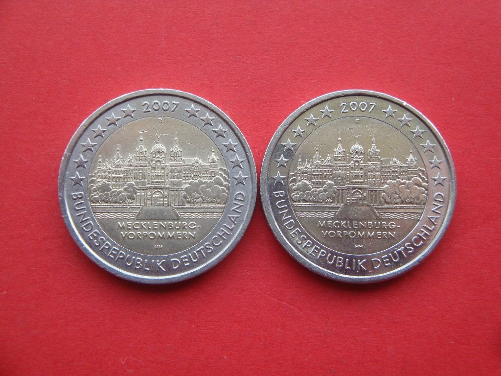 Duitsland setje 2 Euromunten Schwerin Mecklenburgh 2007., Postzegels en Munten, Verzenden, Duitsland, 2 euro, Setje