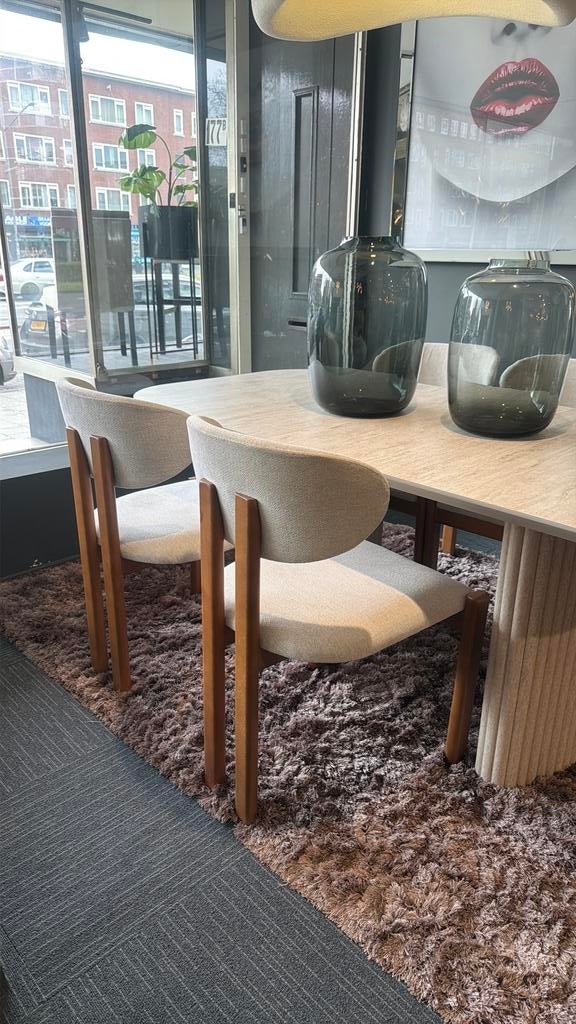 4x Eetkamer stoelen van € 996,- voor € 695,-, Ophalen, Nieuw, Japandi, 4 tot 6 stoelen