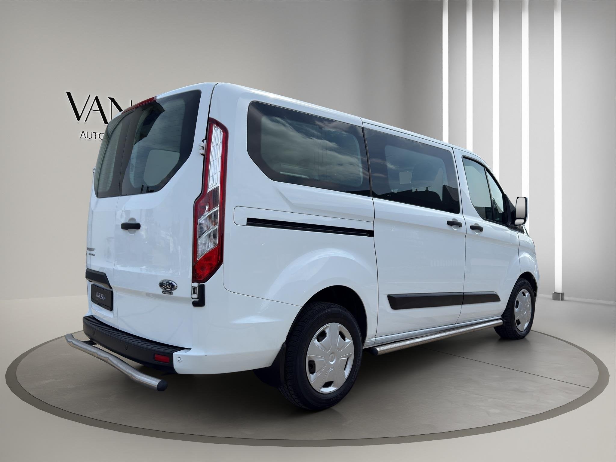 Ford Transit Custom 320 1.0 EcoBoost L1H1 PHEV Trend 9 Perso, Gebruikt, Euro 6, Wit, Bedrijf