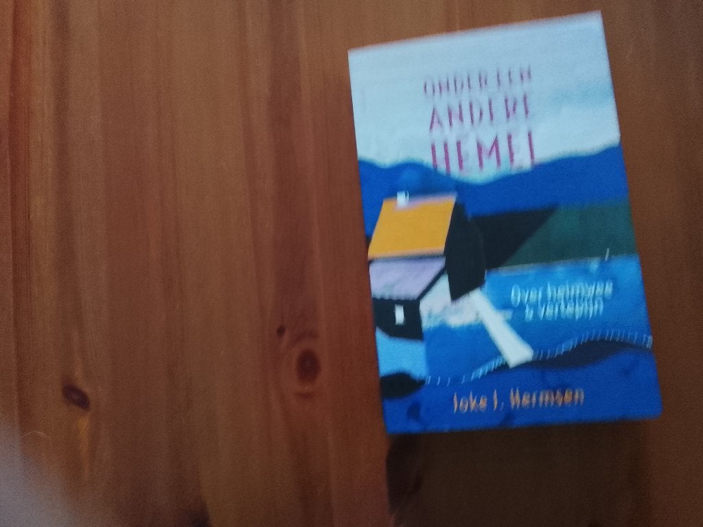 Onder een andere hemel, Ophalen of Verzenden, Zo goed als nieuw, Joke j. Hermsen