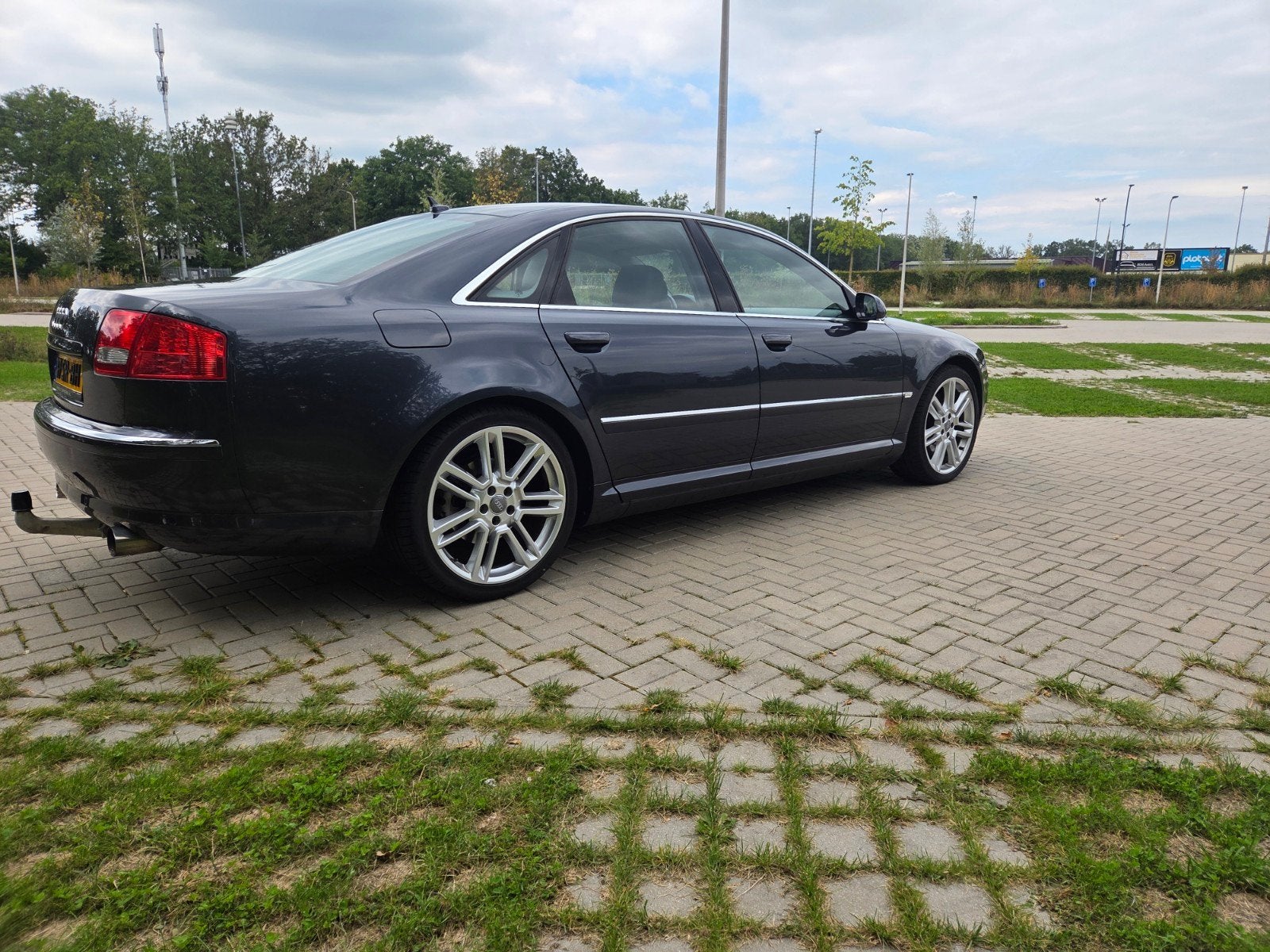 Audi A8 4.2 Quattro 246KW AUT 2006 Grijs, Automaat, 4172 cc, Blauw, Panoramadak