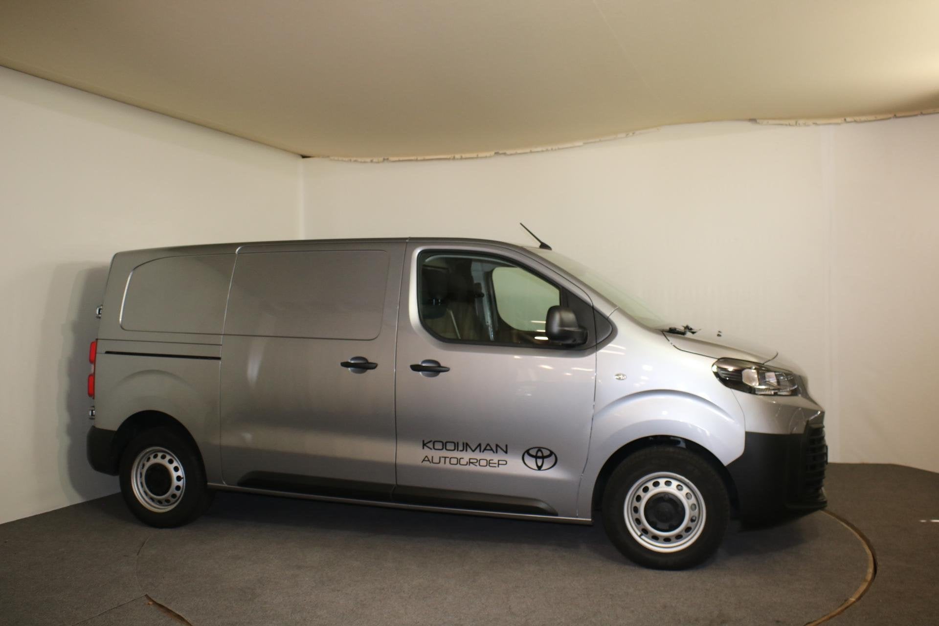 Toyota PROACE Worker 2.0 D-4D L1 Challenger Trekhaak-Lat om, Auto's, Bestelauto's, Stof, Euro 6, 2500 kg, Toyota