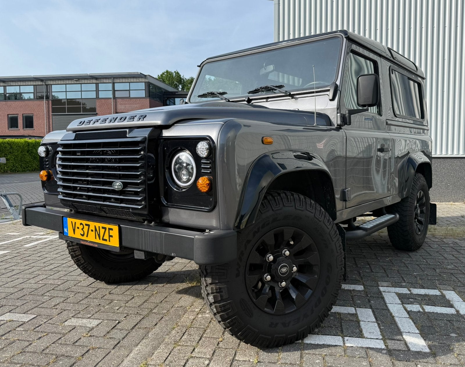 Land Rover Defender 2.2 D 90KW 2014 Grijs XS, Euro 5, Land Rover, Zwart, 4 cilinders