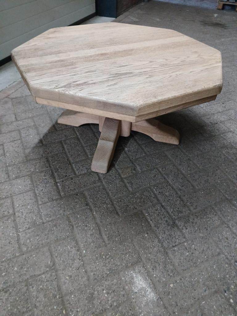 Massief eikenhouten salontafel, achthoekig, Gebruikt, 50 tot 100 cm, Klassiek, Eikenhout