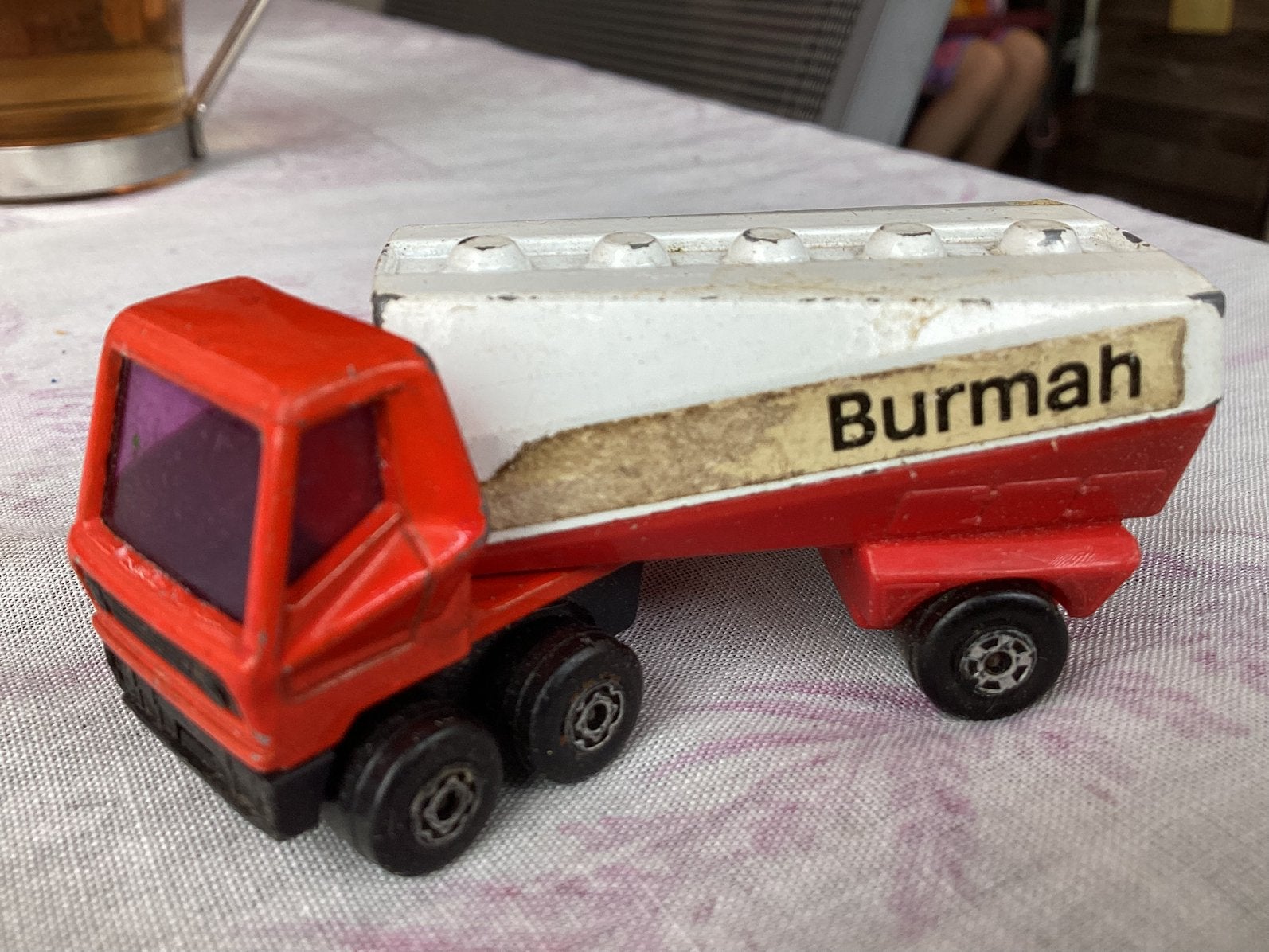 Freeway gastanker van Matchbox., Ophalen of Verzenden, Gebruikt, Bus of Vrachtwagen, Matchbox