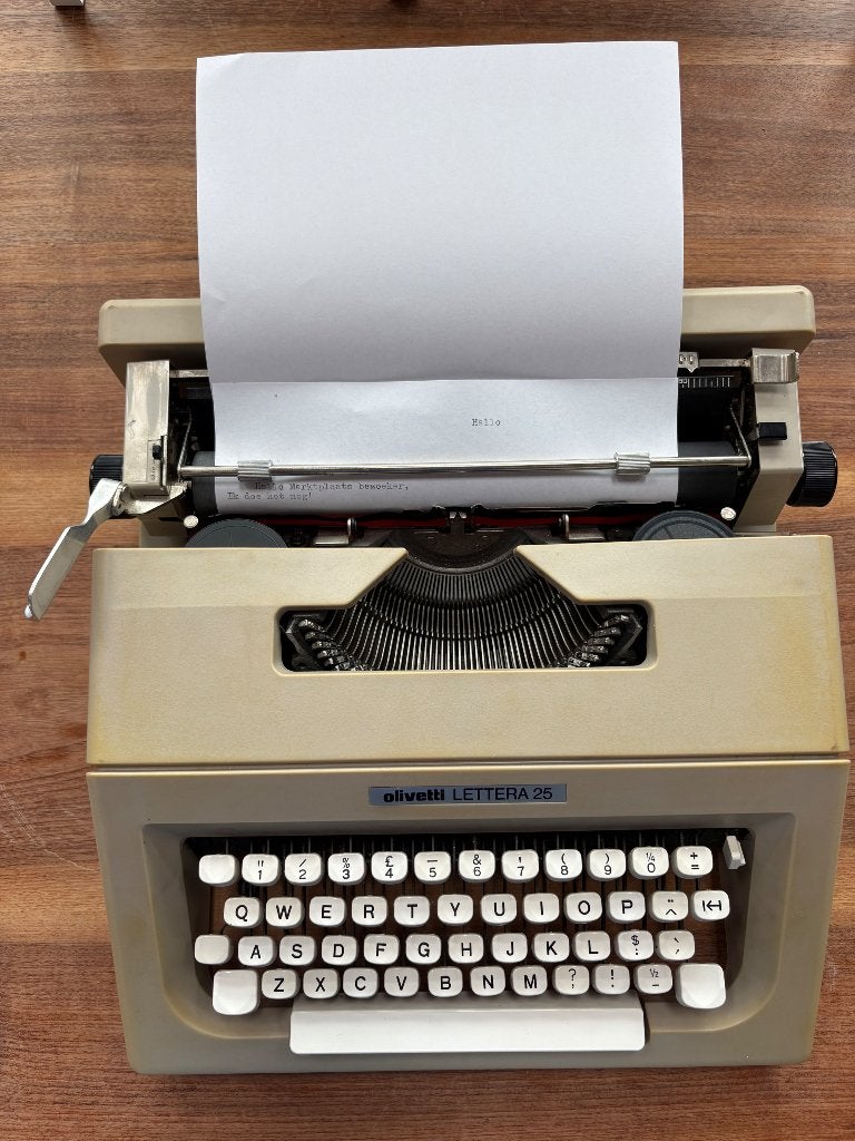 Vintage Olivetti Lettera 25 typemachine - Werkt nog!, Ophalen