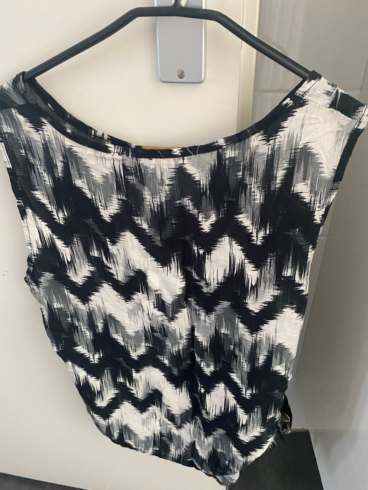 Perla Nera Zwart-wit Top Maat L, Ophalen, Zwart, Maat 42/44 (L), Zonder mouw