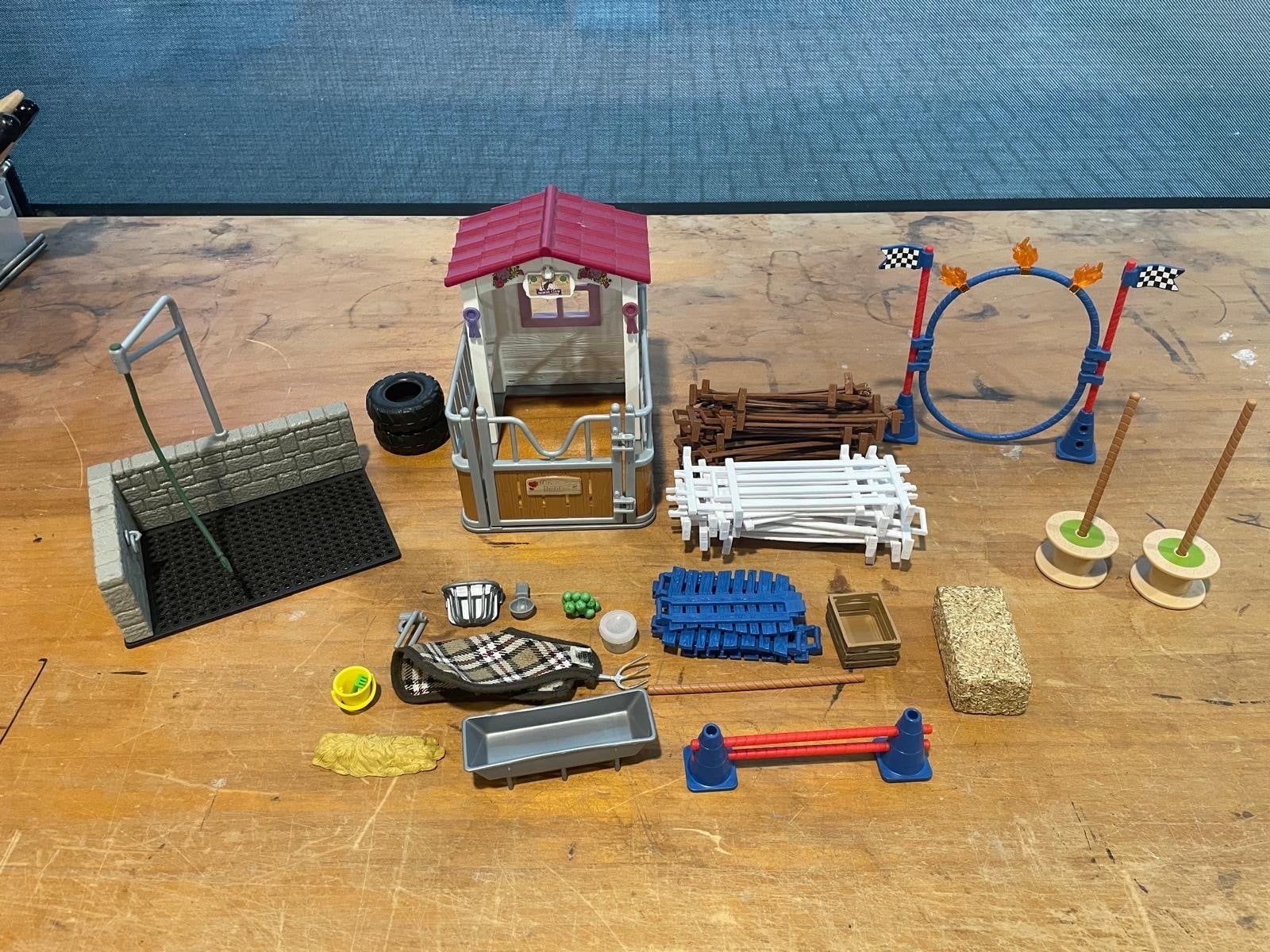Schleich poetsplaats met diverse accessoires, Ophalen of Verzenden, Gebruikt, Jongen of Meisje
