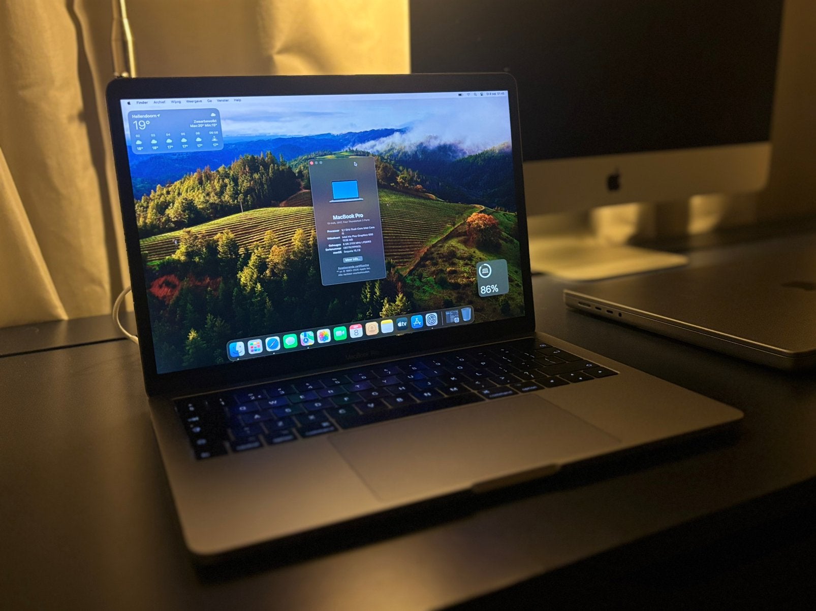 MacBook Pro 13” 2017 – i5 – 8GB – 256GB – 4 USB-C