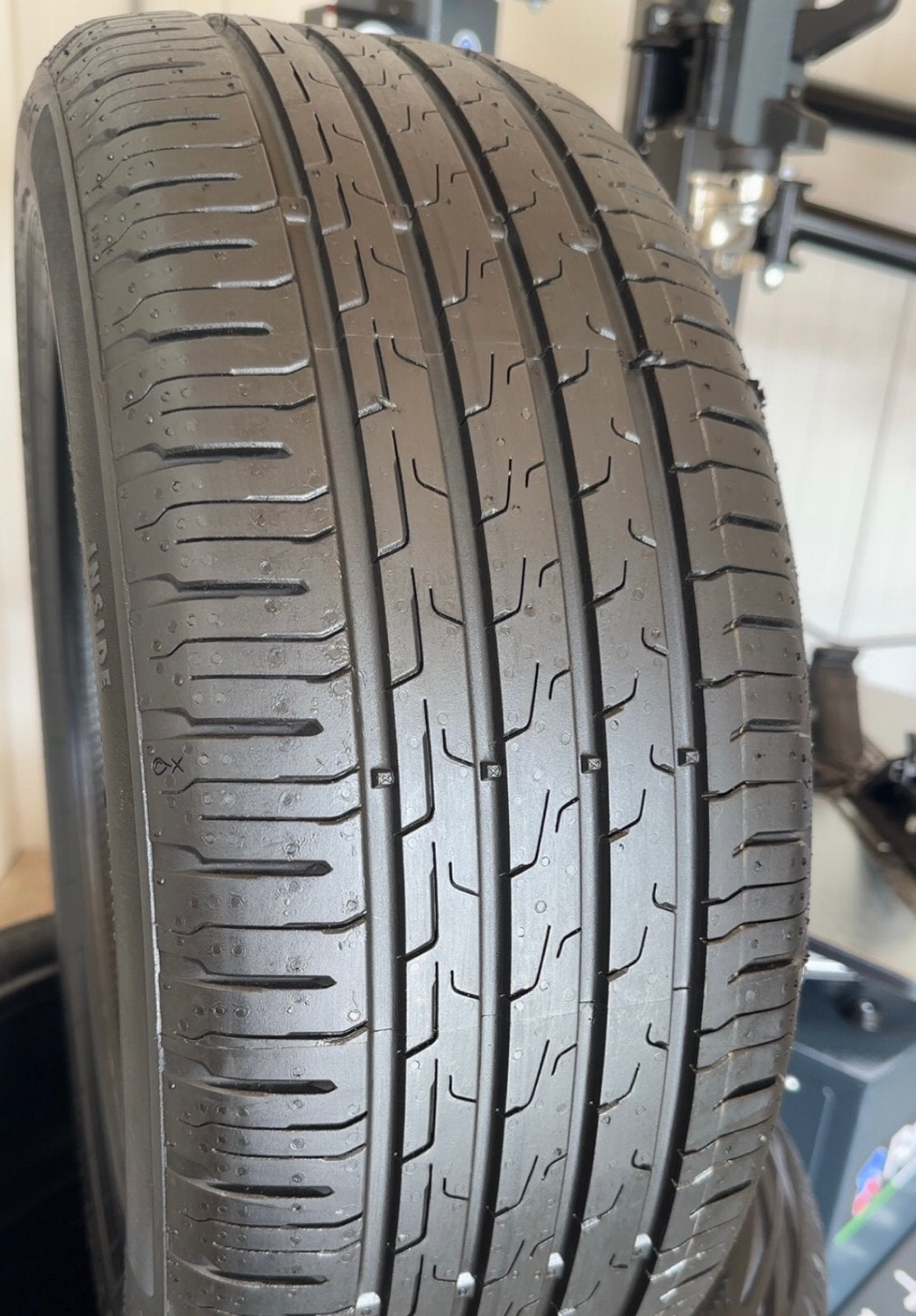 4 Stuks Continental 205 45 17 Zomerbanden Inclusief Montage, 205/45 R17, 17 inch, Personenwagen, Zomerbanden
