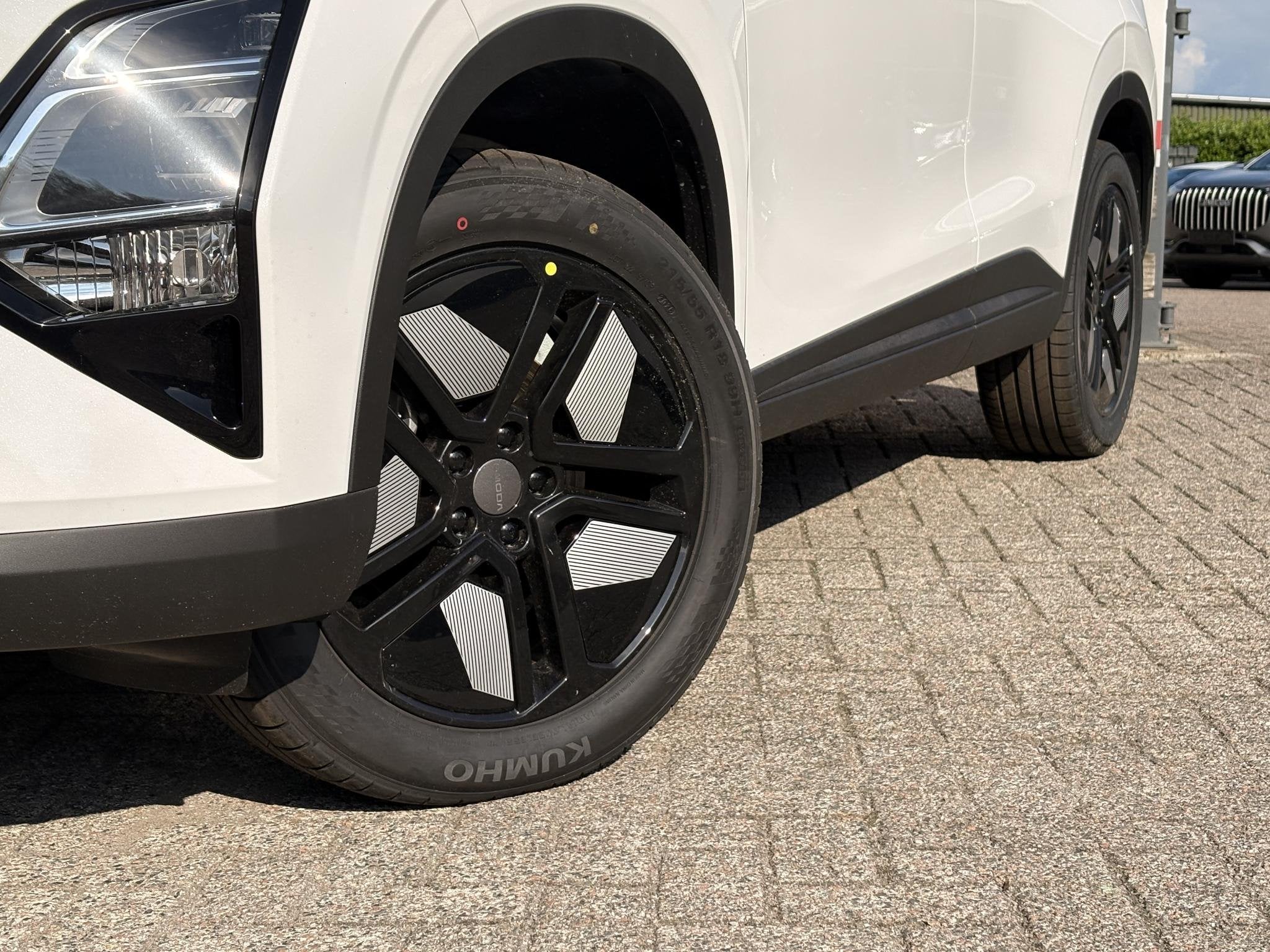 Omoda 5 1.5 T-GDi SHS-H Premium, Auto's, 12 maanden, 4 cilinders, Wit, Nieuw