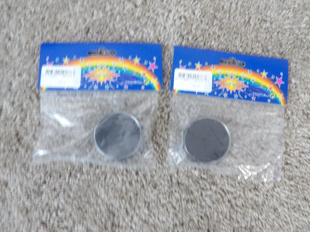 NIEUW 2 potjes zwarte smink voor roetveeg piet SINTERKLAAS, Diversen, Sinterklaas, Ophalen of Verzenden, Nieuw