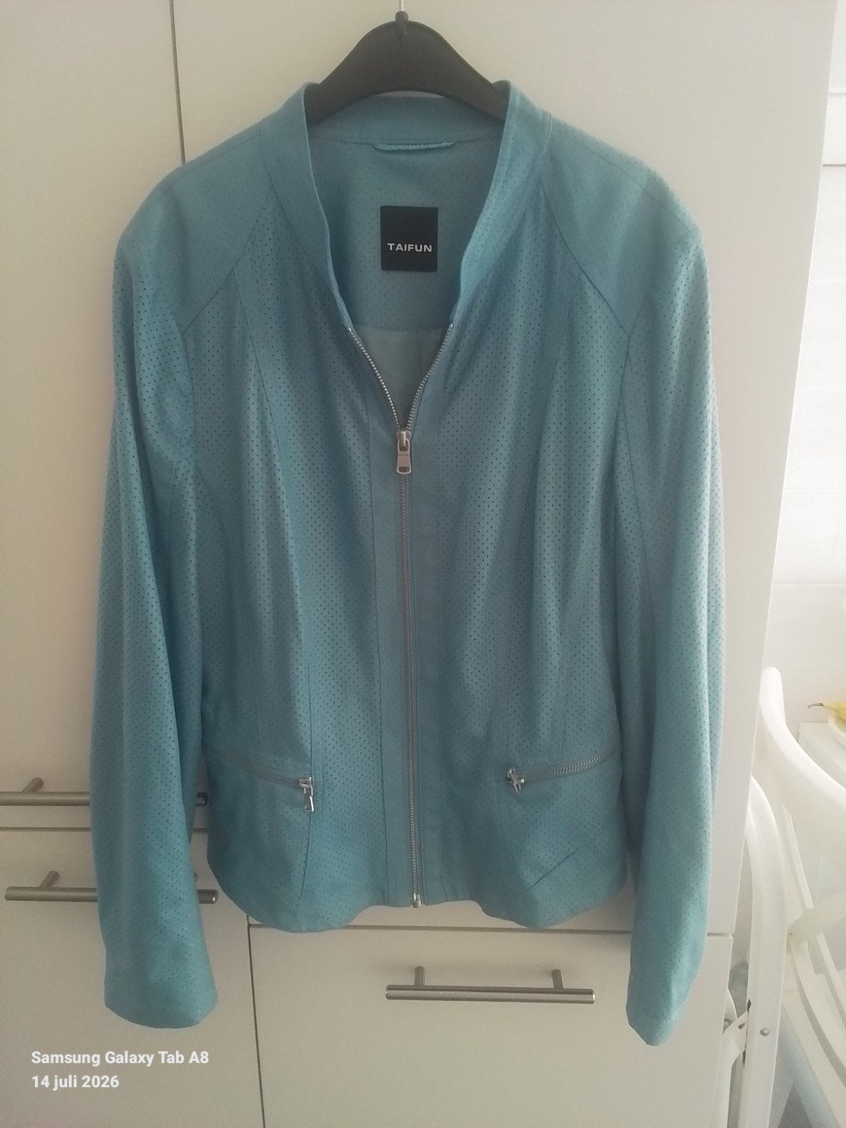 Mooi damesjack merk TAIFUN., Kleding | Dames, Ophalen of Verzenden, Zo goed als nieuw, Maat 38/40 (M), Blauw