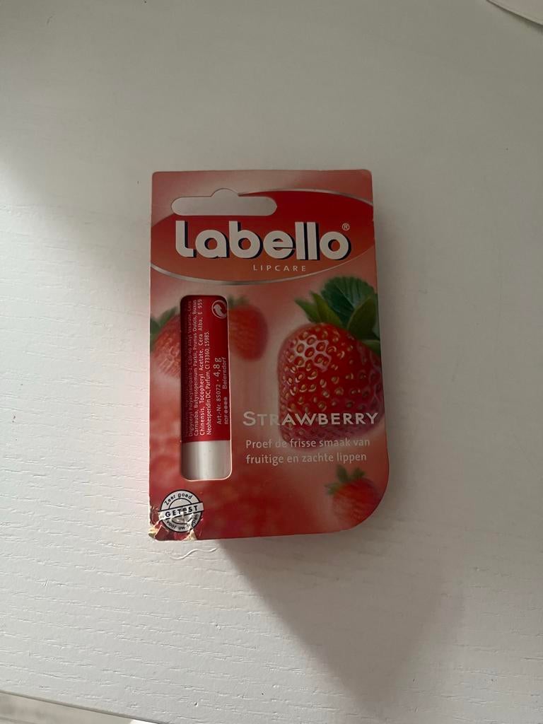 Vintage Labello Strawberry Lippenbalsem - Ongeopend, Lippen, Nieuw, Ophalen of Verzenden, Make-up