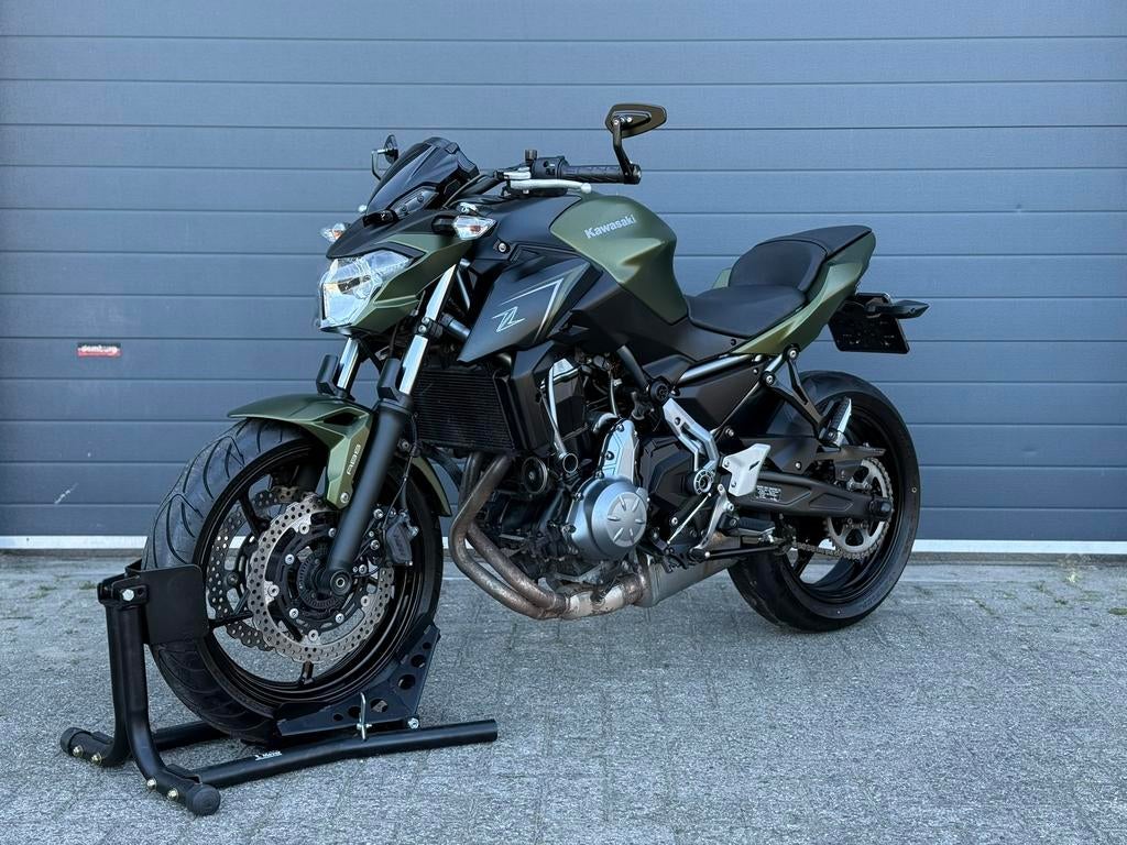 KAWASAKI Z650 ABS *NIEUWSTAAT*, Brabant, 2 cilinders, Occasion, 649 cc