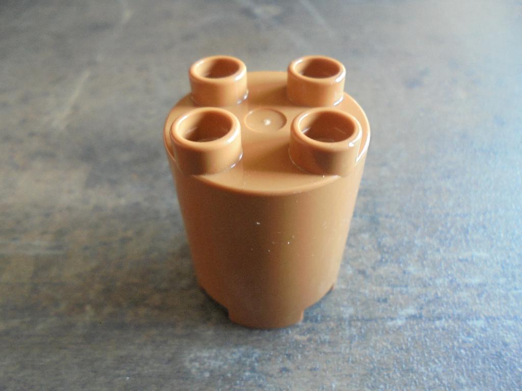 Lego Duplo Brick 2x2x2 Round (zie foto's), Kinderen en Baby's, Speelgoed | Duplo en Lego, Ophalen of Verzenden, Gebruikt, Losse stenen