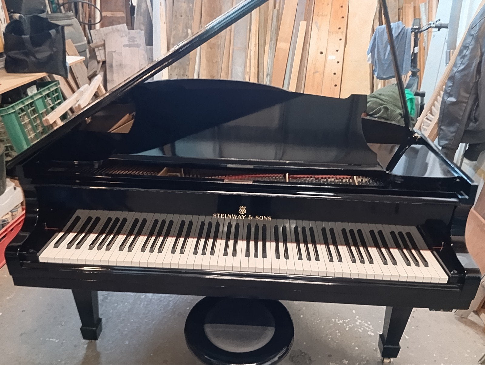 Politoer werk/piano lak, Ophalen of Verzenden, Zwart