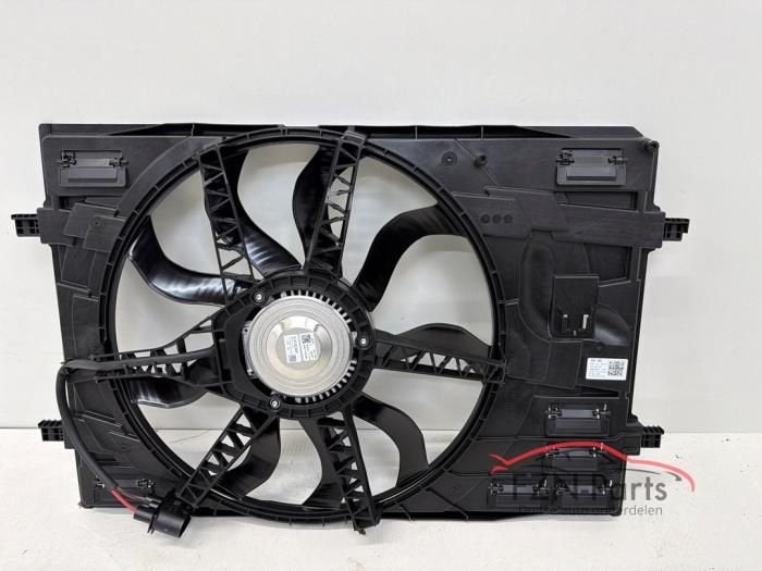 VW Golf 8 Ventilator Enkelfan + Koelluchtventilator + Behuiz, Ophalen of Verzenden, Gebruikt