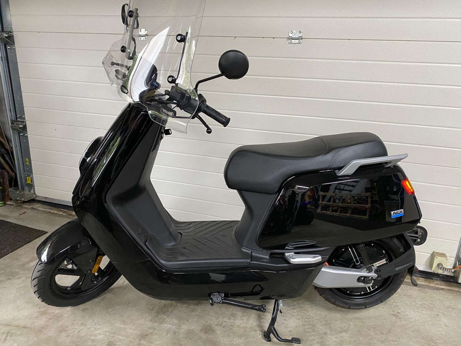 Niu NQ1. Gebruikte elektrische scooter, Fietsen en Brommers, Snorfietsen en Snorscooters, Elektrisch, Zo goed als nieuw, Ophalen