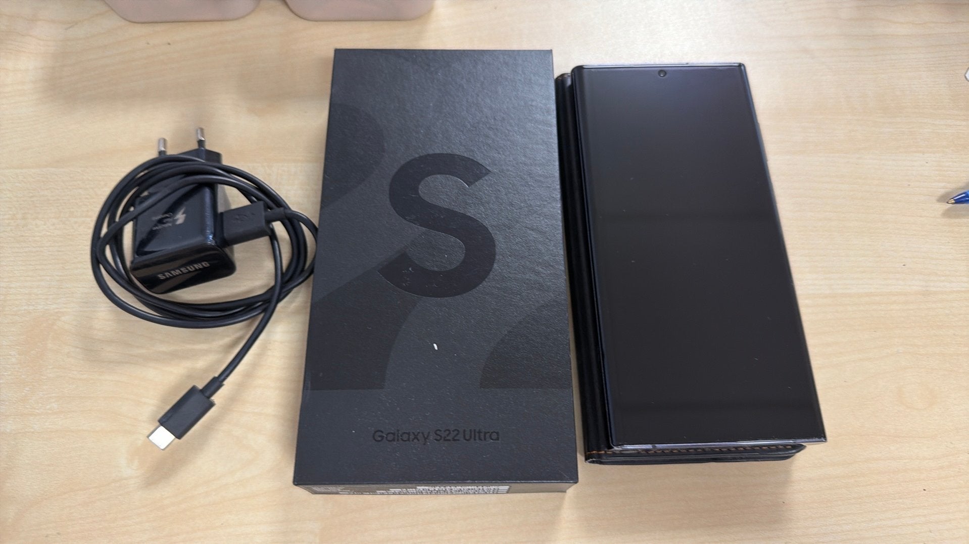 Samsung s22 Ultra / 256gb met doos