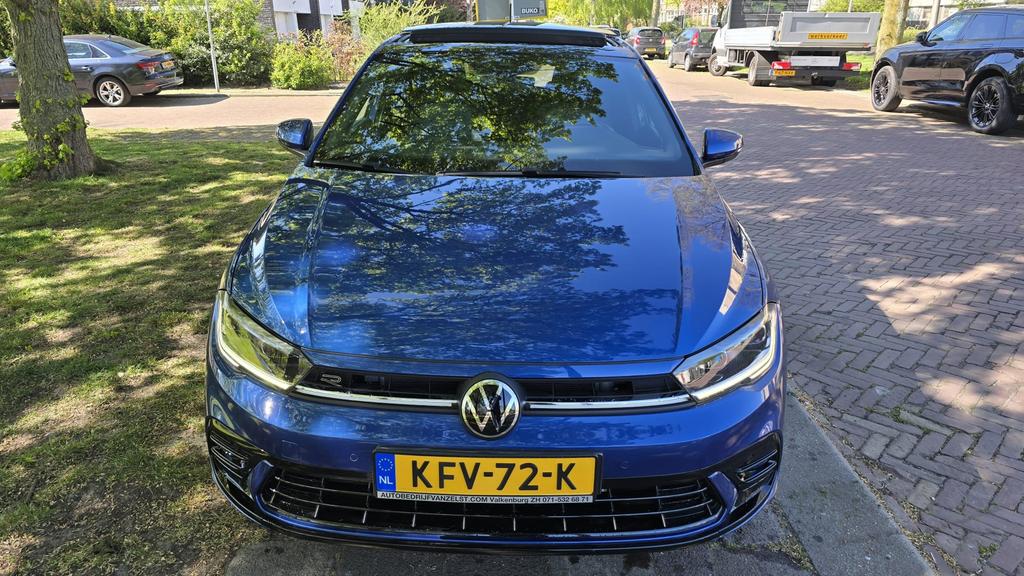 Volkswagen Polo 110Pk Automaat/Pano/IQLight/R-Line, Zwart, Alcantara, Zwart, Particulier