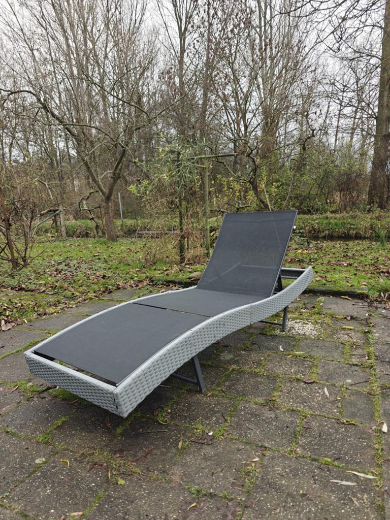 Tectake verstelbaar ligbed, Ophalen, Zo goed als nieuw, Aluminium, Verstelbaar
