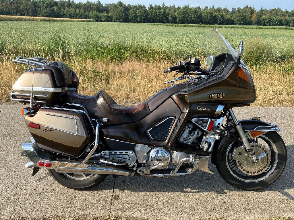 Yamaha XVZ 1200 Venture, Motoren, Motoren | Yamaha, Cardan-aandrijving, 4 cilinders, Motorrijbewijs A, Gebruikt