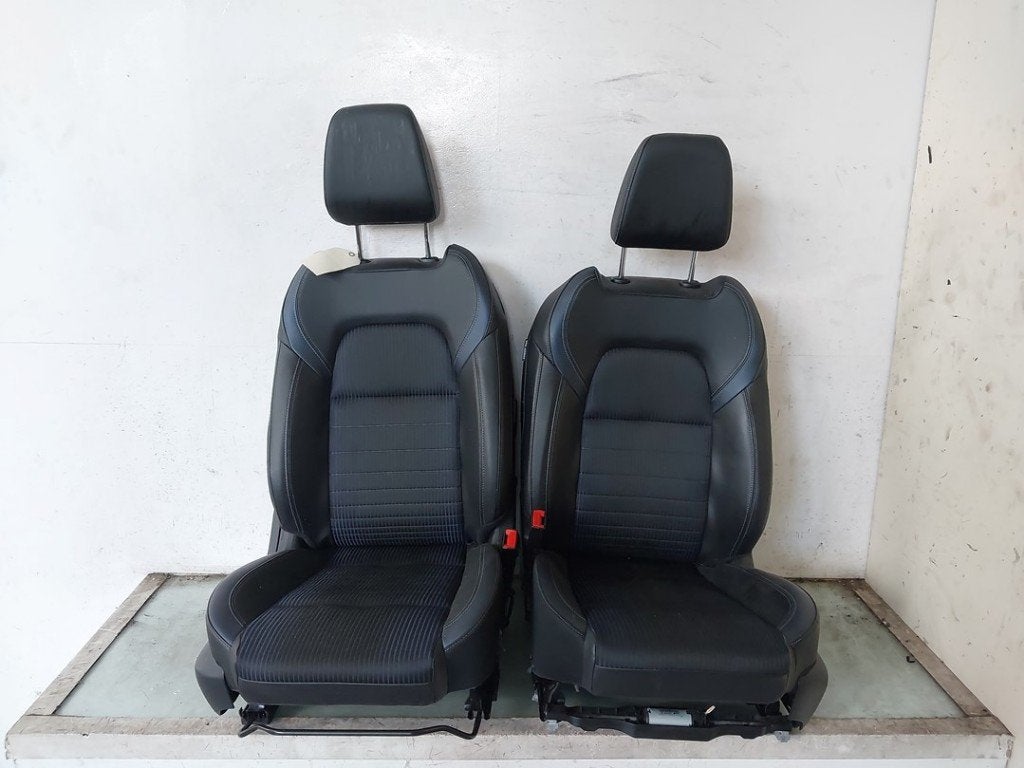 Interieur Nissan Qashqai (J12) (2021-04/..) 871046UH6A, Auto-onderdelen, Gebruikt, Germany@nissan-services.eu, Kronenweg 38, Wesseling 50389, , Duitsland
