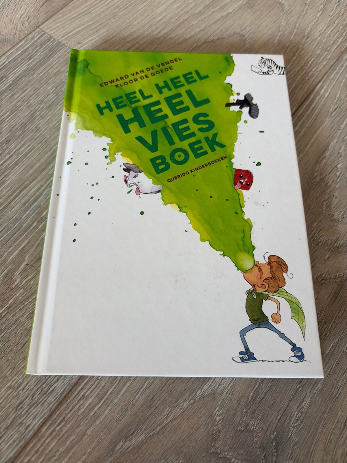 Heel Heel Heel Vies Boek - Edward van de Vendel, Verzenden, Zo goed als nieuw, Fictie algemeen