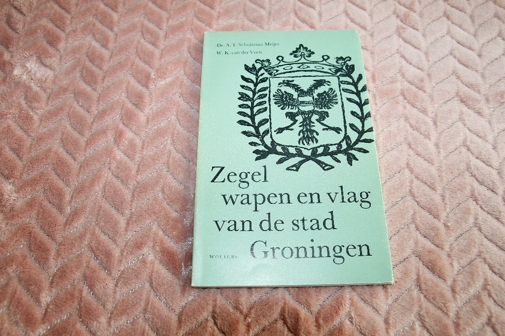 Zegel wapen en vlag van de stad Groningen, Ophalen of Verzenden, Gelezen
