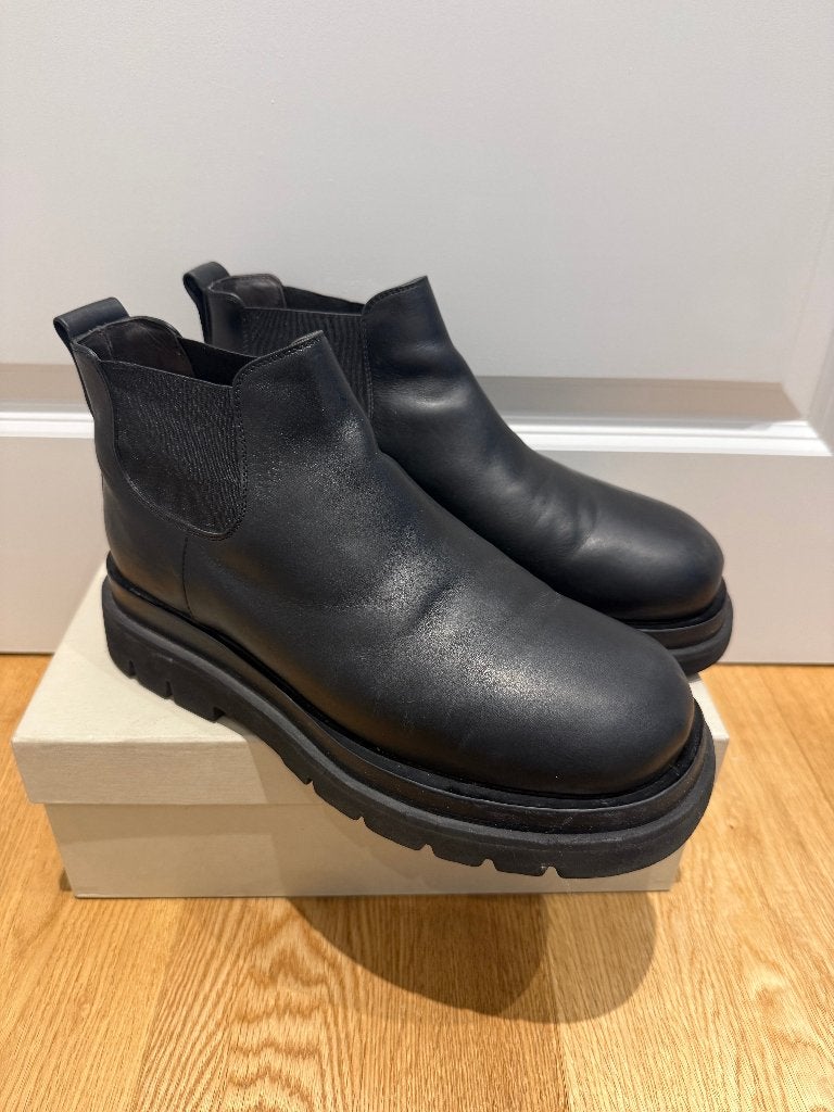 Bottega Veneta Boots | 42 | (268), Bruin, Verzenden, Boots, Zo goed als nieuw